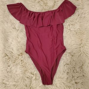 Off shoulder one piece bathing suit (3)